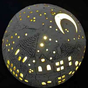 Садовый светильник шар "Город"